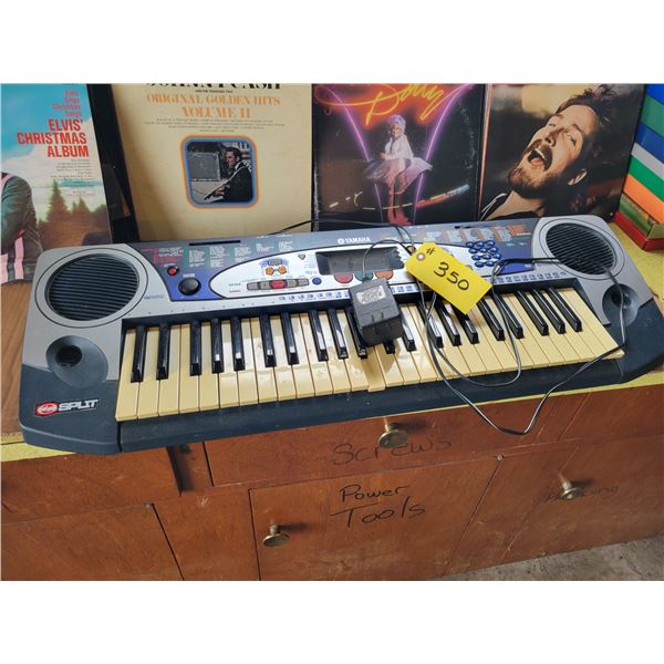 Elec. Yamaha keyboard piano, no stand