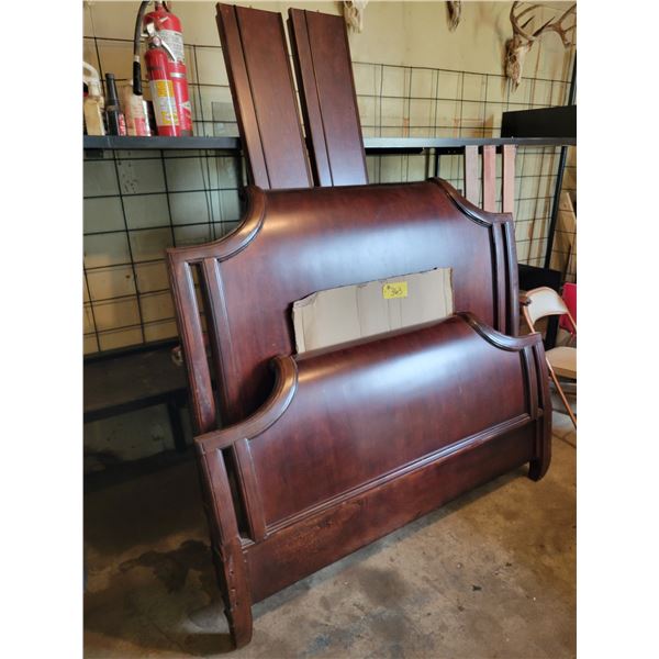 Sliegh bed frame, queen size