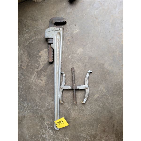 36 in. alum. pipe wrench & gear puller