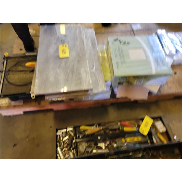 Qty of tile & tile cutter