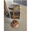 Image 4 : Antique Trunk & metal stand