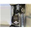 Image 2 : 3 NEW GROW A BEARD KIT INCULDING STRAIGHTENER BEARD WASH BRUSH COMB GROTHW OIL RAZOR AND SCISSORS