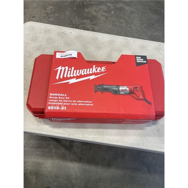BRAND NEW MILWAUKEE HEVY DUTY SAWZALL RECIP SAW KIT