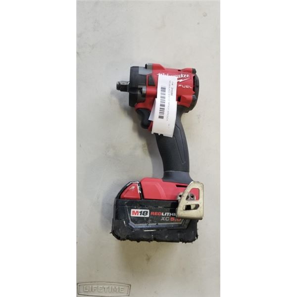 MILWAUKEE M18 1/2" IMPACK WRENCH