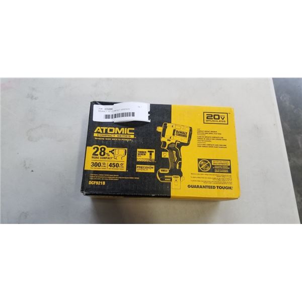 DEWALT 1/2" COMPACT WRENCH