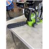 Image 1 : GREENWORKS MINI CHAIN SAW - NO BATTERY