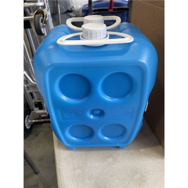 3 NEW CANADIAN MADE ICE3  TWO COMPARTMENTS MULTI-PURPOSE COOLER RETAIL $75