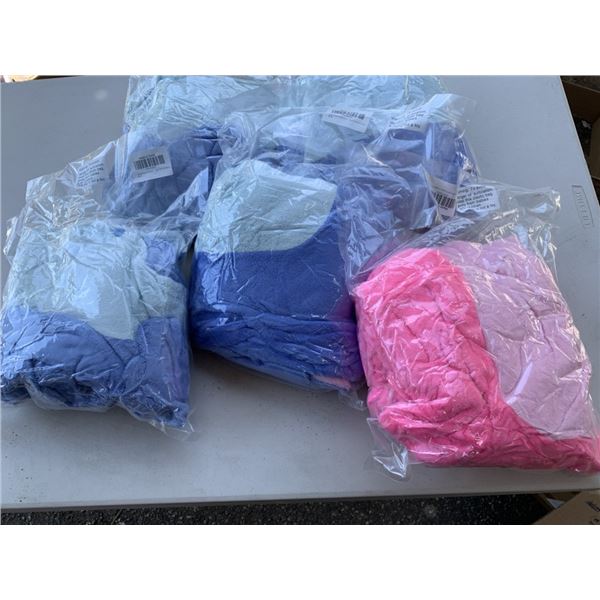 4 NEW STITCH FLEECE HOODED ONESIES AND 1 ANGEL FLEECE HOODED ONESIE SIZE ADULT SMALL