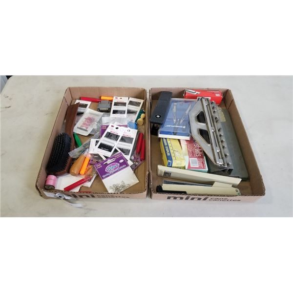 2 TRAYS OF CRAFTING SUPPLIES INCLUDING STAPLES, SEWING NEEDLES, RING CLASPS ETC
