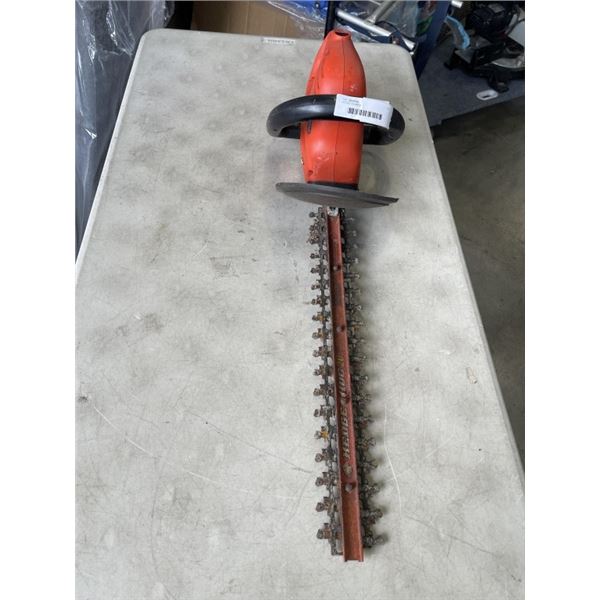 HEDGE TRIMMER