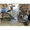 Image 1 : WHITE  AND GREEN NAKAMURA  BIKE