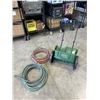 Image 1 : SCOTTS SPREADER AND GARDEN HOSES