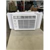 Image 1 : 5000 BTU WINDOW UNIT A/C