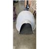 Image 1 : OUTDOOR PET IGLOO - NO BASE