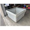 Image 1 : LARGE PLASTIC STORAGE BIN 42"x42"