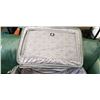 Image 5 : 2 FOREST GREEN ATANTIC SOFT SIDE SUITCASES - LARGE AND CARRY-ON SIZE