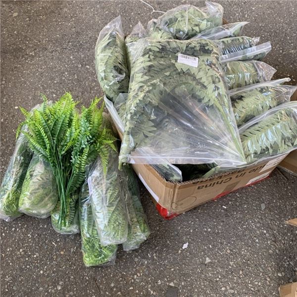BOX OF NEW ARTIFICIAL BOSTON FERN DECOR AND FULL PLANT DECOR