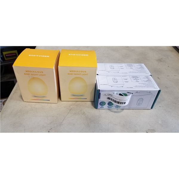 2 NEW MEDIACOUS BABY NIGHT LIGHTS AND 2 NEW HOZZEN PORTABLE AIR PUMPS