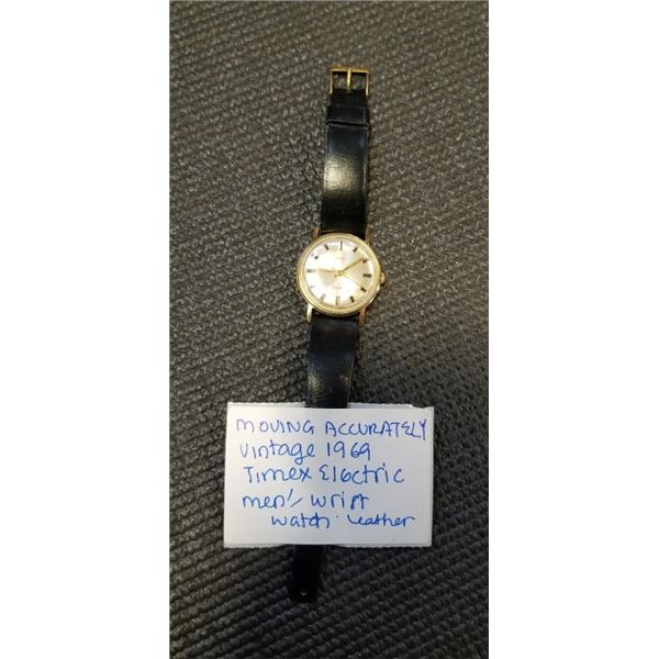 VINTAGE 1969 TIMEX WATCH, WORKING