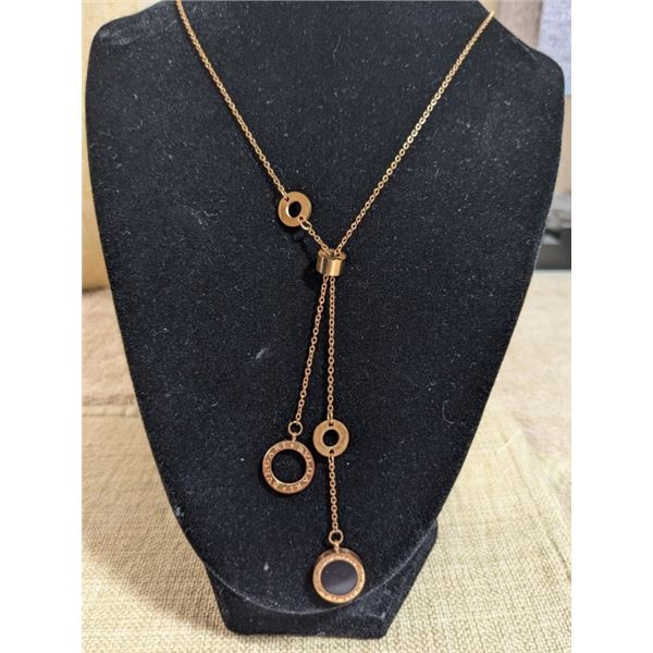 BULGARI NECKLACE, UNAUTHENTICATED