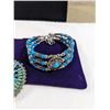 Image 2 : VINTAGE TRIPLE STRAND BRACELET AND PENDANT