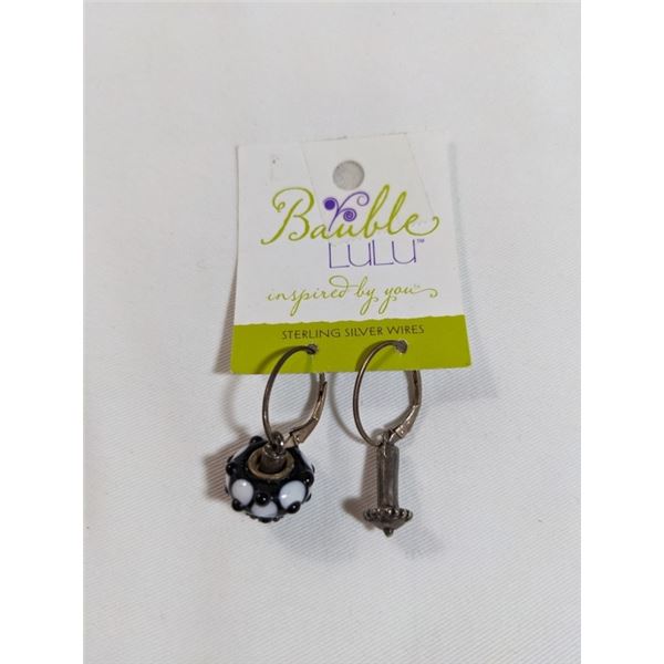 VINTAGE PAIR OF STERLING SILVER BAUBLE LULU EARRINGS
