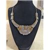 Image 2 : VINTAGE RHINESTONES NECKLACE