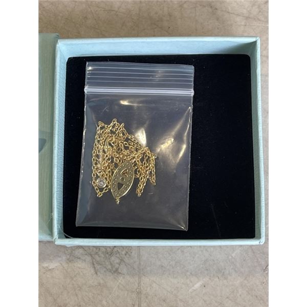 50 NEW NECKLACES WITH BOXES