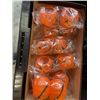 Image 3 : BOX OF HALLOWEEN DECOR