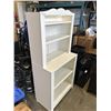Image 2 : WHITE KITCHEN CUPBOARD