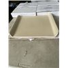 Image 2 : CERAMIC PIZZA TRAY AND 4 LOAF PANS