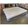 Image 2 : AS NEW NOVAFORM COMFORTGRANDE PLUS ADVANCED 35.5 CM GEL MEMORY FOAM QUEEN MATTRESS