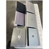 Image 3 : LARGE BOX OF LAPTOPS - FOR PARTS