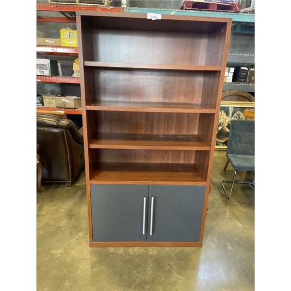 DISPLAY SHELF WITH 2 DOORS