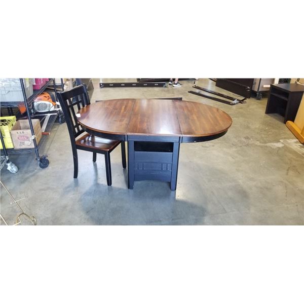 ROUND DINING TABLE WITH EXTENSION AND CHAIR