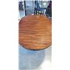 Image 5 : ROUND DINING TABLE WITH EXTENSION AND CHAIR