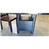 Image 6 : ROUND DINING TABLE WITH EXTENSION AND CHAIR