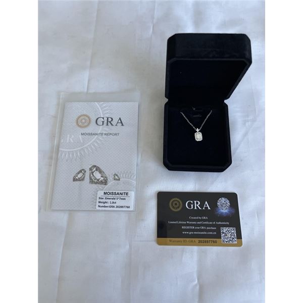 NEW S925 1.0CT MOISSANITE STONE EMERALD CUT HALO NECKLACE, CHAIN 16"-18" MOUNTED IN 925 STERLING SIL