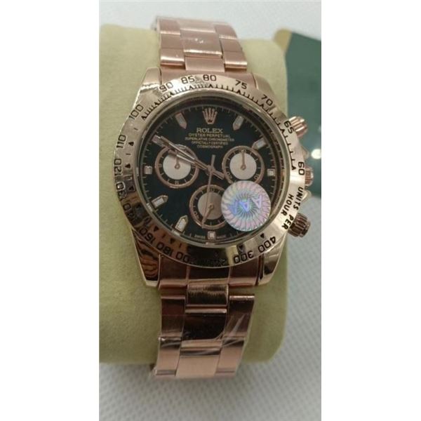 ROLEX DAYTONA, UNAUTHENTIC - BLACK DIAL, GOLD BEZEL