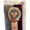 Image 3 : ROLEX DAYTONA, UNAUTHENTIC - BLACK DIAL, GOLD BEZEL