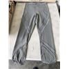 Image 6 : TRAY OF LADIES LULULEMON CLOTHING