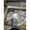 Image 4 : LOT OF VARIOUS COLLECTION OF HEAVY METAL KITCHEN WARE, TRAYS, AND DECOR GOODS