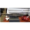 Image 4 : WOODEN POT, CHAIR CUSHIONS, AND HEATER