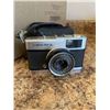 Image 4 : BOX OF VINTAGE FILM CAMERAS, SOME DIGITAL