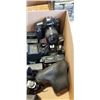 Image 3 : BOX OF VINTAGE FILM CAMERAS
