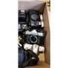 Image 3 : BOX OF VINTAGE FILM CAMERAS