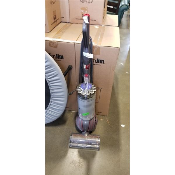DEF - DYSON BALL ANIMAL 3 BAGLESS UPRIGHT VACUUM