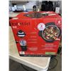 Image 3 : INSTANT POT RIO 7-IN-1 6QT PRESSURE COOKER - TESTED WORKING, RETAIL $159