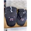 Image 1 : NEW 12 BALL CAPS BLACK COLOUR RETAIL $119