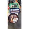 Image 4 : 6 VINTAGE COCA COLA META SIGNS, 1 OTHER METAL SIGN, 3 METAL SIGNS
